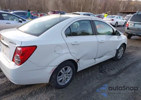 2015 Chevrolet Sonic Lt Auto from USA, damaged, VIN 1G1JC5SH0F4206599